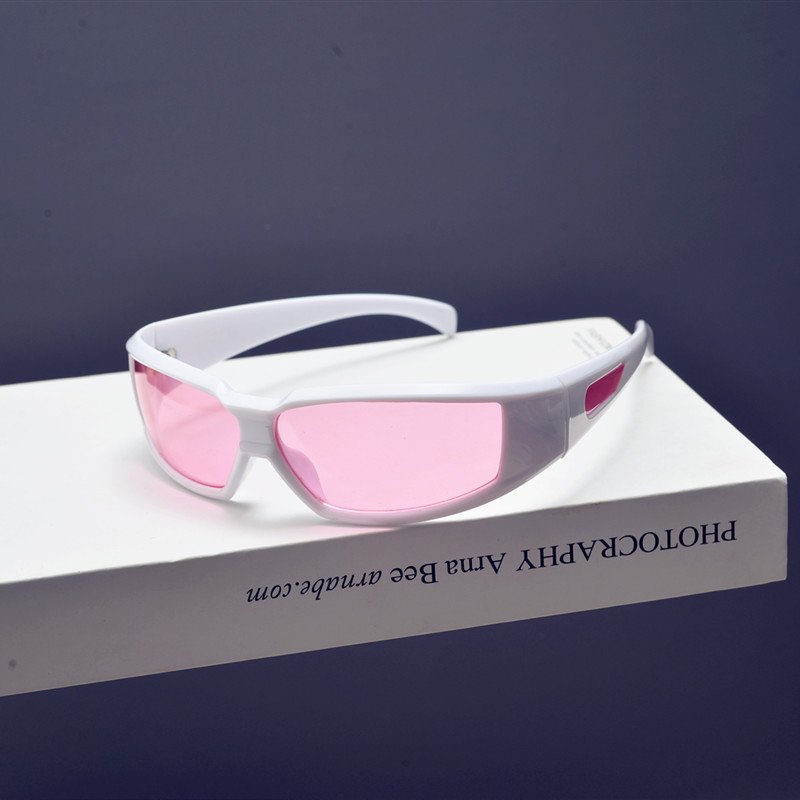 Cyberpunk Futuristic Tech-Style Sunglasses for Men and Women, Retro Millennial Streetwear Cycling Eyewear Cyberpunk Futuristic Tech-Style Sunglasses for Men and Women, Retro Millennial Streetwear Cycling Eyewear