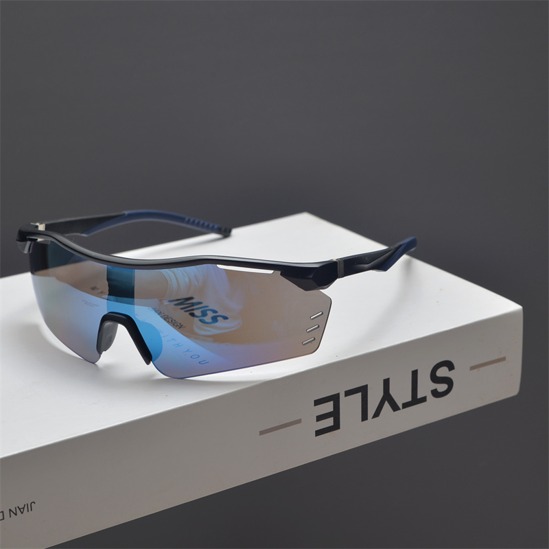 Cyberpunk Futuristic Unisex Outdoor Cycling Sunglasses with Windproof Design and Colorful Laser Lenses Cyberpunk Futuristic Unisex Outdoor Cycling Sunglasses with Windproof Design and Colorful Laser Lenses