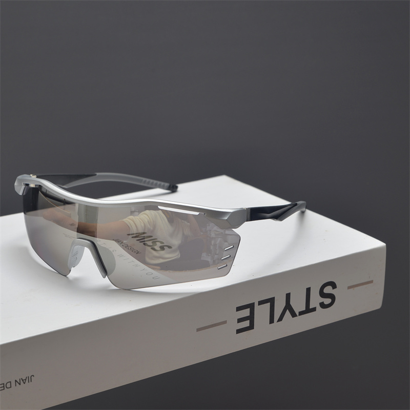 Cyberpunk Futuristic Unisex Outdoor Cycling Sunglasses with Windproof Design and Colorful Laser Lenses Cyberpunk Futuristic Unisex Outdoor Cycling Sunglasses with Windproof Design and Colorful Laser Lenses