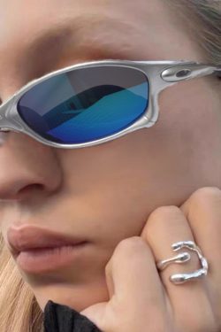 Cyberpunk Ultra-Small Laser Sunglasses for Men and Women - Futuristic Style for Cycling, Driving, Hip-Hop, and Parties