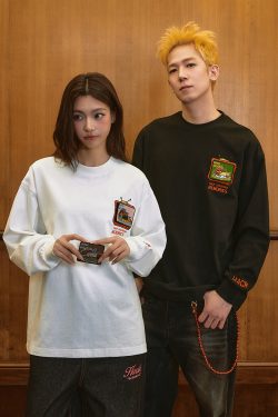 Dachshund's Believer Velcro Long Sleeve T-Shirt - Cute Graphic Tee for Dog Lovers, Y2K Style, Comfortable Casual Wear