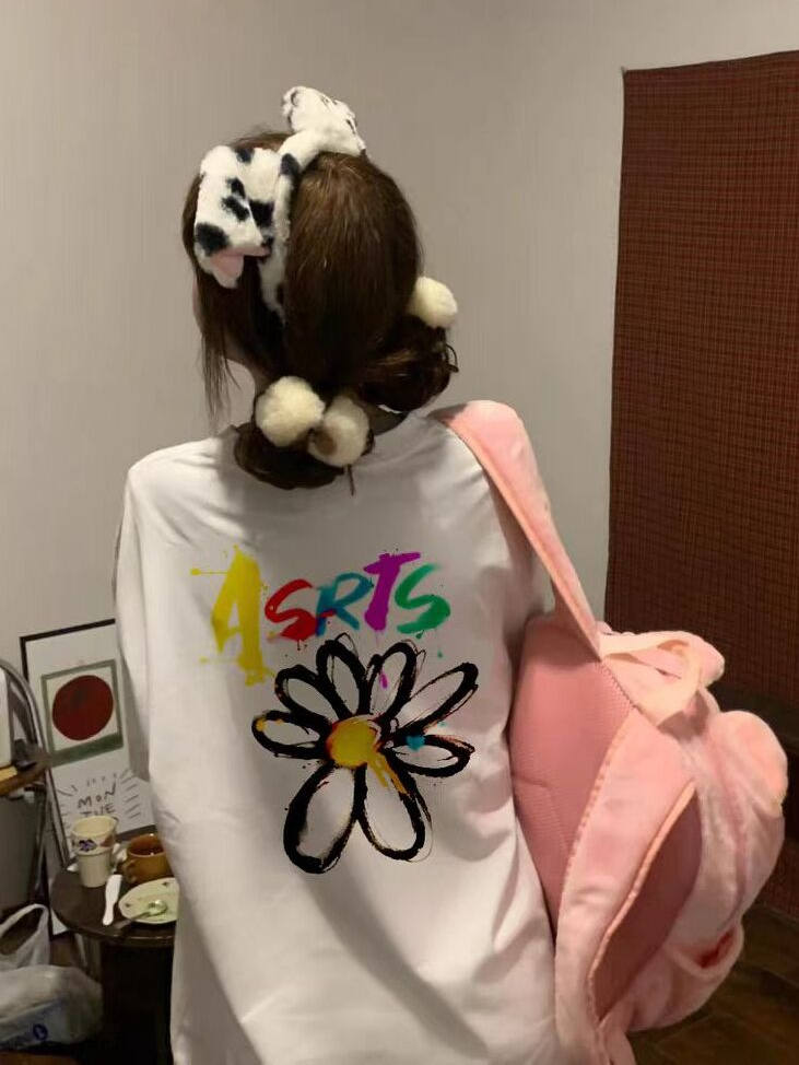 Daisy Print Short Sleeve T-Shirt for Women - Loose Fit American Retro Style Couple Shirt, Y2K Inspired Fashion Top Daisy Print Short Sleeve T-Shirt for Women - Loose Fit American Retro Style Couple Shirt, Y2K Inspired Fashion Top