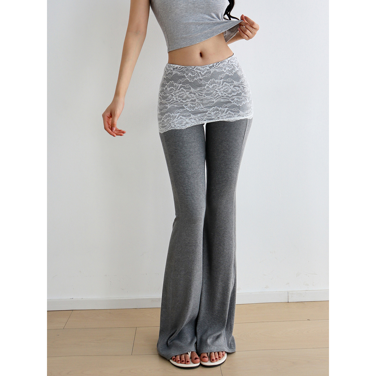 Dark Gray Sexy Slimming Leggings with Lace Trim and Flare - Yoga Base Pants for Stylish Athleisure and 90s-Inspired Fashion Dark Gray Sexy Slimming Leggings with Lace Trim and Flare - Yoga Base Pants for Stylish Athleisure and 90s-Inspired Fashion