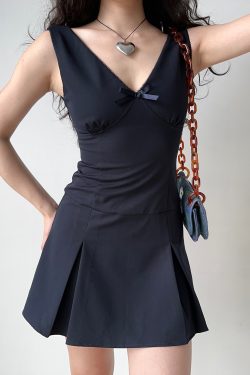 Deep V-Neck Waist-Cinching A-Line Tank Dress - Pleated Short Skirt in European American College Style for Summer