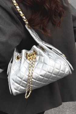 Diamond-Pattern Chain Small Bucket Bag - Trendy 2025 Summer Women's Drawstring Shoulder Bag with Large Capacity