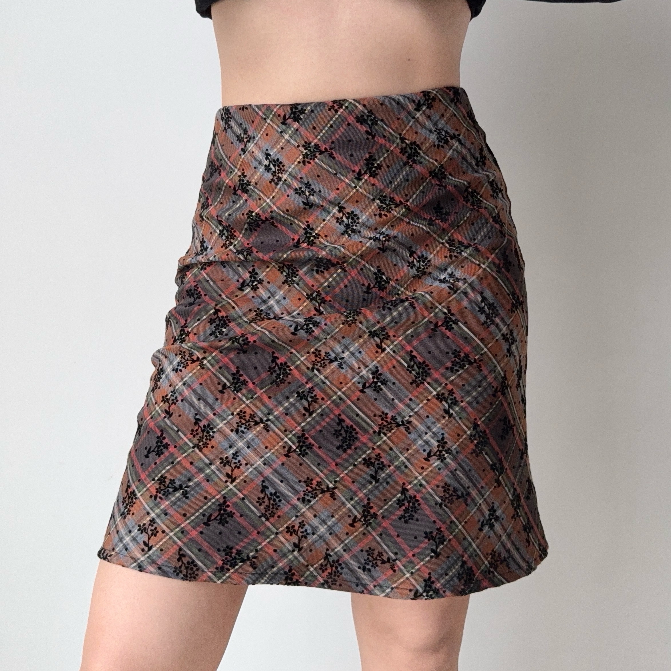 DIY American Vintage Floral Plaid Midi Skirt - Women's High Waist Bodycon Fashion Skirt, Y2K Style DIY American Vintage Floral Plaid Midi Skirt - Women's High Waist Bodycon Fashion Skirt, Y2K Style