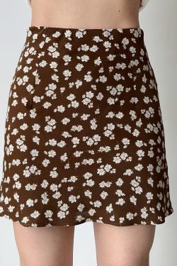 DIY American Vintage Small Floral High-Waisted A-Line Short Skirt - Retro Style for 90s & Y2K Fashion Lovers