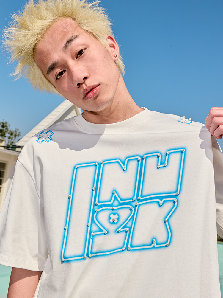 Dopamine Pearl Letter T-Shirt - Vintage American Streetwear, Loose Fit, Short Sleeve, Unisex, 90s Inspired, Trendy 2025 Style Dopamine Pearl Letter T-Shirt - Vintage American Streetwear, Loose Fit, Short Sleeve, Unisex, 90s Inspired, Trendy 2025 Style