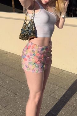 Dreamy Clouds Floral Bodycon Ultra-Short Skirt for Women - Low-Waist Brushed Edge Half Skirt in Trendy Y2K Style