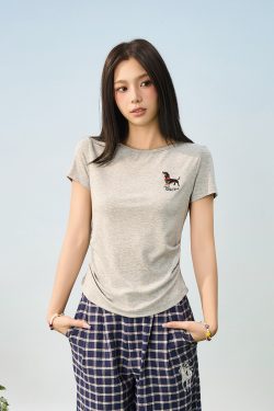 Elastic Knitted Embroidered Puppy Short Sleeve Summer T-Shirt for Women - Slim Fit, Casual Style, Perfect for 90s and Y2K Fashion