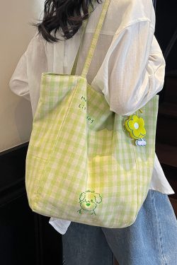 Embroidered Checkered Bucket Bag - Large Capacity, Artistic Design for Summer 2025, Perfect for Students and Commuters