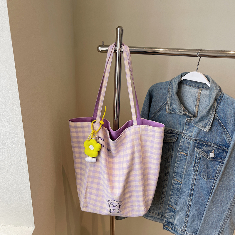 Embroidered Checkered Bucket Bag - Large Capacity, Artistic Design for Summer 2025, Perfect for Students and Commuters Embroidered Checkered Bucket Bag - Large Capacity, Artistic Design for Summer 2025, Perfect for Students and Commuters