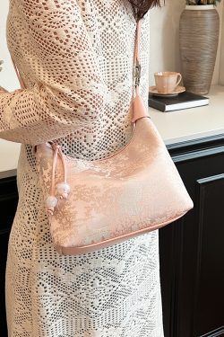 Embroidered Chinese Style Underarm Bag for Women - High-End Single Shoulder Crossbody Bag for Summer 2025