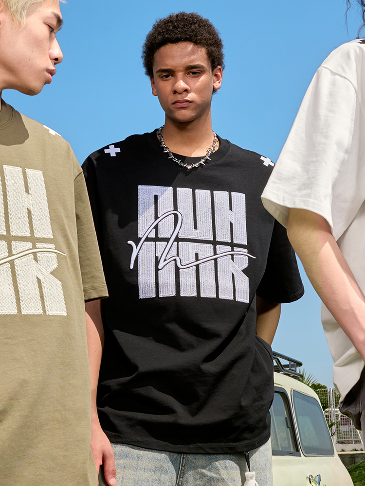 Embroidered Heavyweight Streetwear Letter T-Shirt - American Vintage Loose Fit Short Sleeve Unisex Summer 2025 Fashion Embroidered Heavyweight Streetwear Letter T-Shirt - American Vintage Loose Fit Short Sleeve Unisex Summer 2025 Fashion