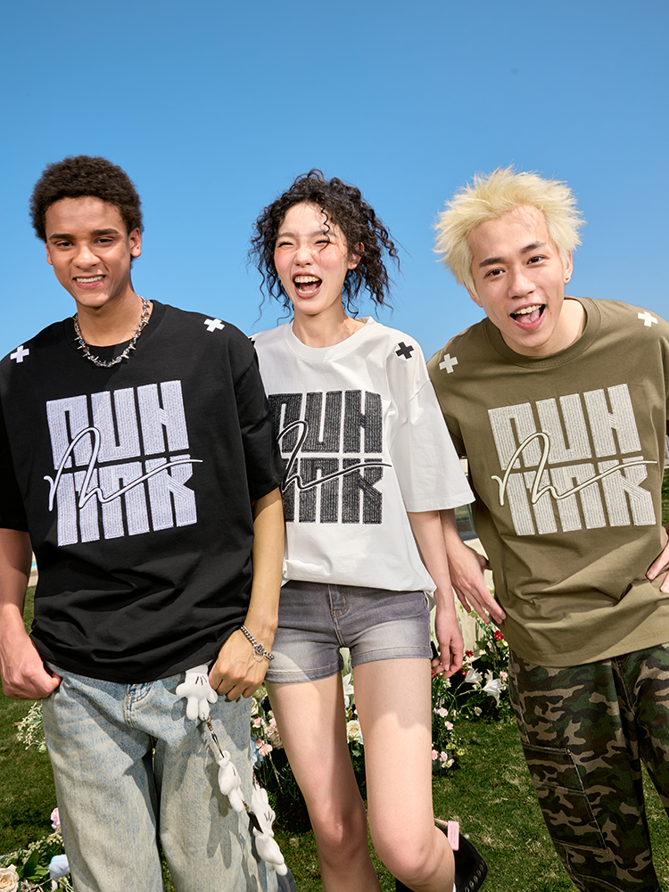 Embroidered Heavyweight Streetwear Letter T-Shirt - American Vintage Loose Fit Short Sleeve Unisex Summer 2025 Fashion Embroidered Heavyweight Streetwear Letter T-Shirt - American Vintage Loose Fit Short Sleeve Unisex Summer 2025 Fashion