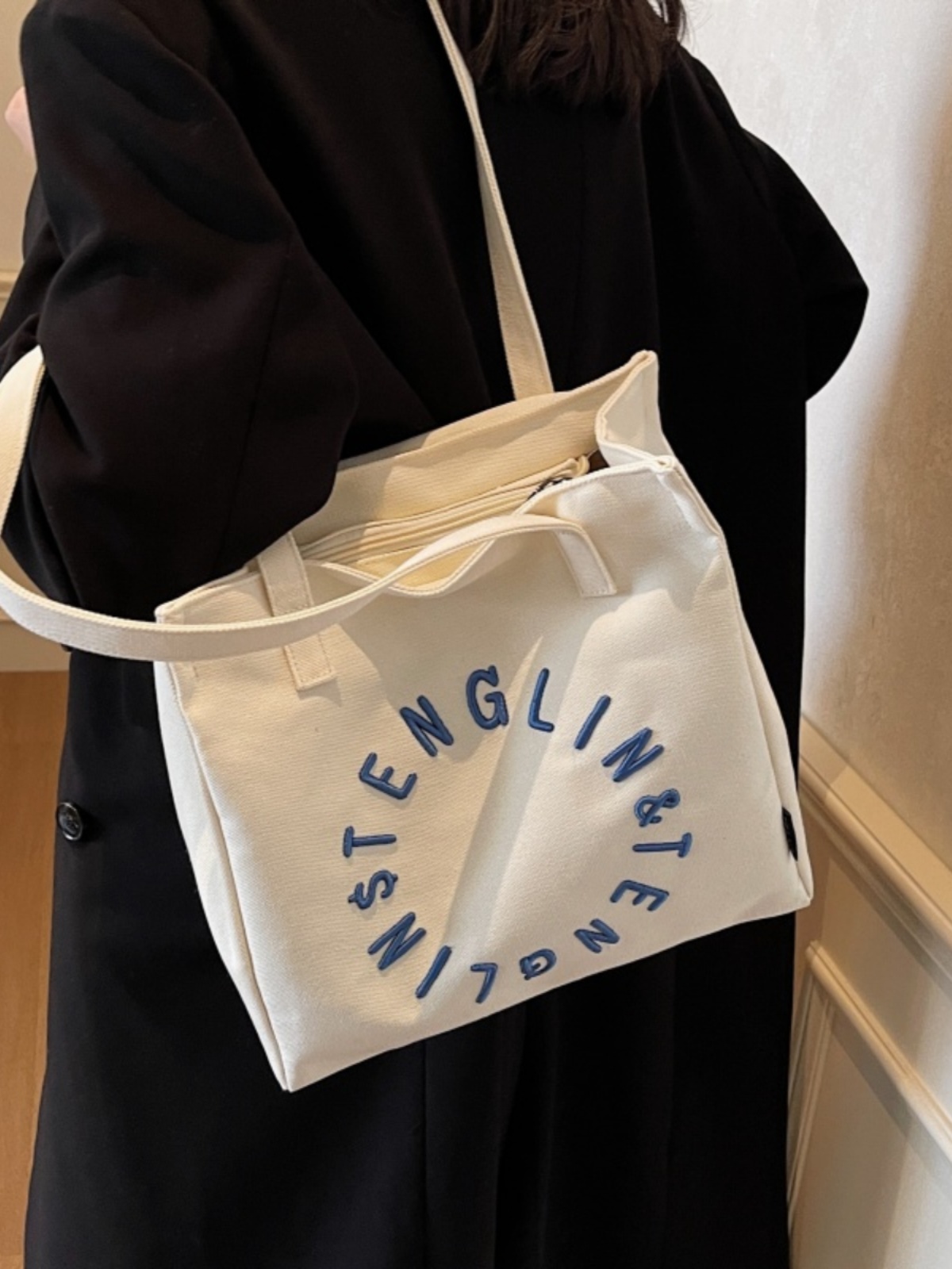 Embroidered Letter Canvas Tote Bag for Women - Large Capacity Shoulder Bag, Unique Versatile Commuter Style, 2025 Fashion Embroidered Letter Canvas Tote Bag for Women - Large Capacity Shoulder Bag, Unique Versatile Commuter Style, 2025 Fashion