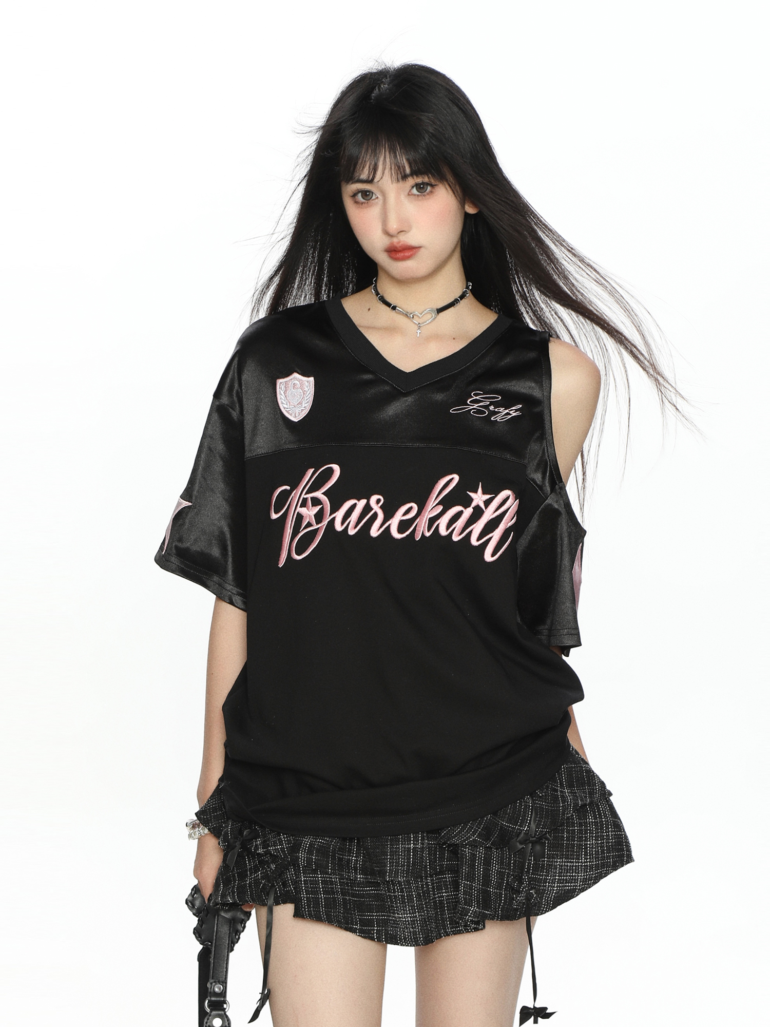 Embroidered Off-Shoulder Short Sleeve T-Shirt for Women - Summer Loose Fit Slimming V-Neck Casual Top - Y2K Style Embroidered Off-Shoulder Short Sleeve T-Shirt for Women - Summer Loose Fit Slimming V-Neck Casual Top - Y2K Style