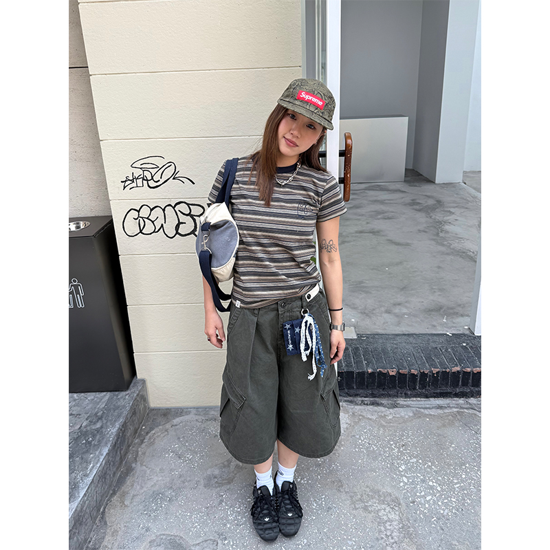 Embroidered Striped Short-Sleeve T-Shirt for Men and Women - Casual American Style Summer Couple Top with Round Neck Embroidered Striped Short-Sleeve T-Shirt for Men and Women - Casual American Style Summer Couple Top with Round Neck