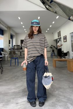 Embroidered Striped Short-Sleeve T-Shirt for Men and Women - Casual American Style Summer Couple Top with Round Neck