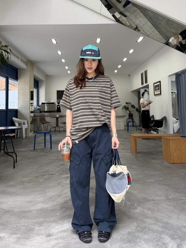 Embroidered Striped Short-Sleeve T-Shirt for Men and Women - Casual American Style Summer Couple Top with Round Neck Embroidered Striped Short-Sleeve T-Shirt for Men and Women - Casual American Style Summer Couple Top with Round Neck