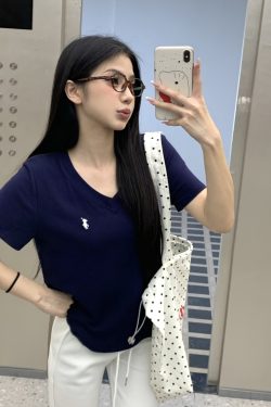 Embroidered V-Neck Short Sleeve T-Shirt for Women - Loose Slimming Casual Top - Versatile Spring Summer Style