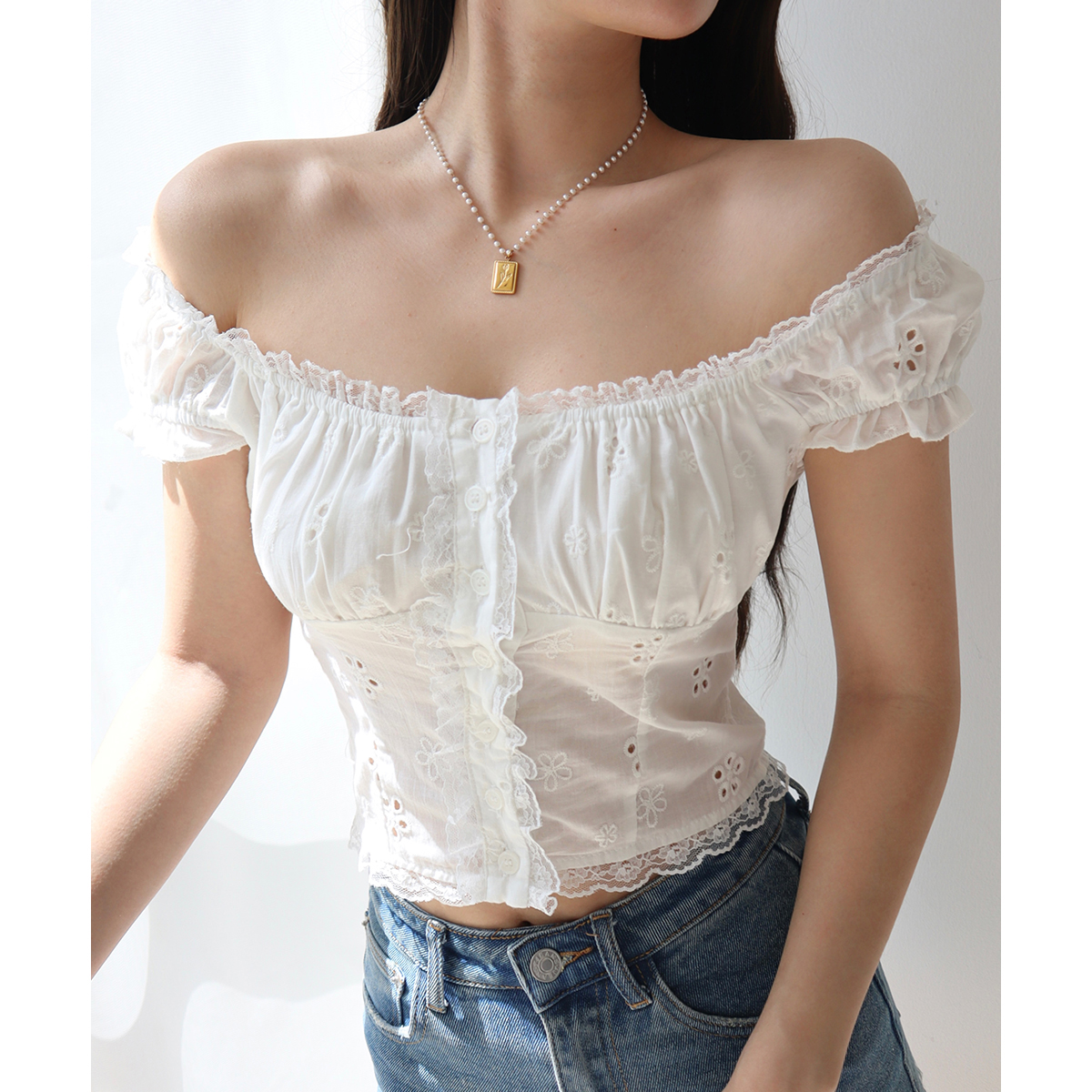 Exquisite Embroidered Lace Trim Puff Sleeve Top - French Retro Court Style Vacation Top for Women Exquisite Embroidered Lace Trim Puff Sleeve Top - French Retro Court Style Vacation Top for Women