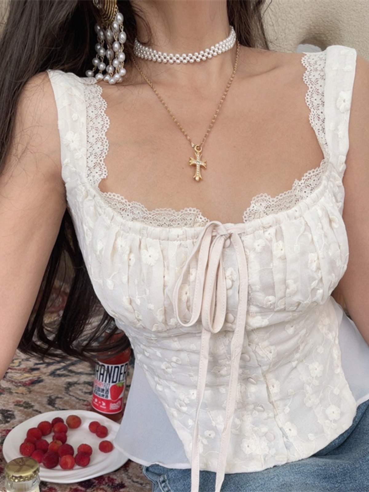 Exquisite Handmade Embroidered Hollow Cotton Vintage Tie-Waist Camisole for Women - French Romantic Vacation Style Exquisite Handmade Embroidered Hollow Cotton Vintage Tie-Waist Camisole for Women - French Romantic Vacation Style