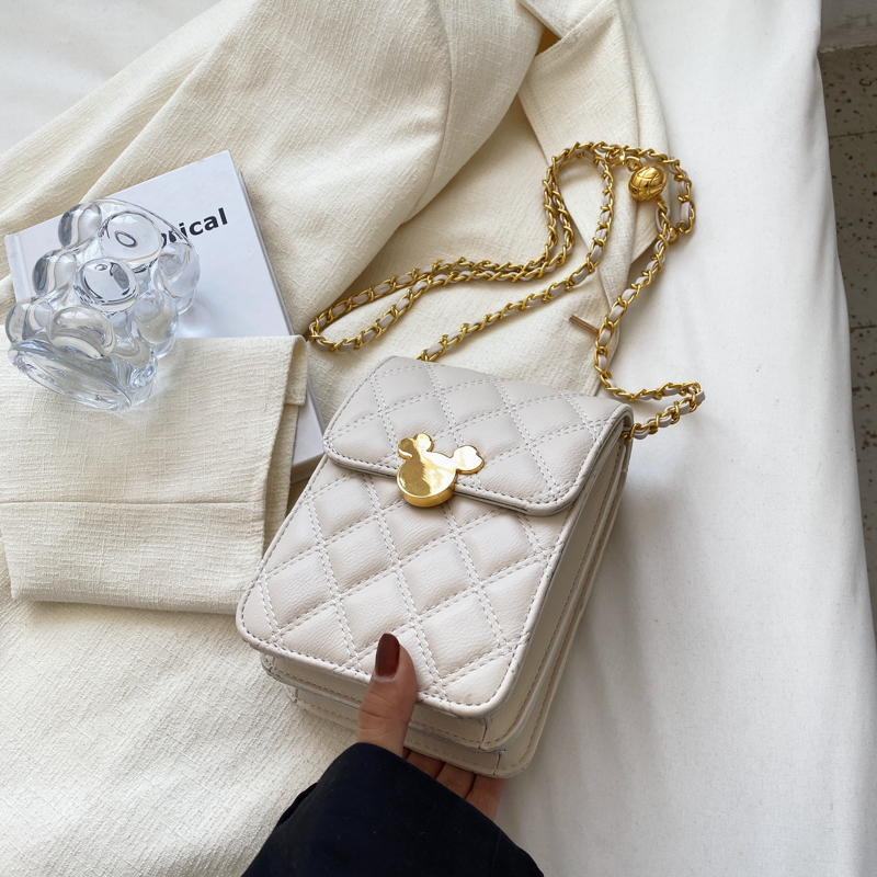 Exquisite Women's Crossbody Bag 2025 - High-End Diamond Pattern Chain Mobile Phone Bag for Summer Fashion Exquisite Women's Crossbody Bag 2025 - High-End Diamond Pattern Chain Mobile Phone Bag for Summer Fashion