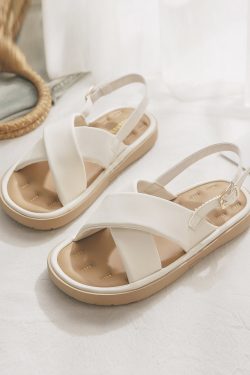 Fairy Flat Sheepskin Sandals - Versatile Non-Fatiguing Summer Footwear for Skirts - French Style Women's Outdoor Fashion 2024