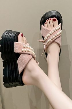 Fairy Style High-End Pearl Thick-Soled Slippers for Women - Summer Outdoor Wear, 9cm Height Increase, Chic One-Word Cool Sandals