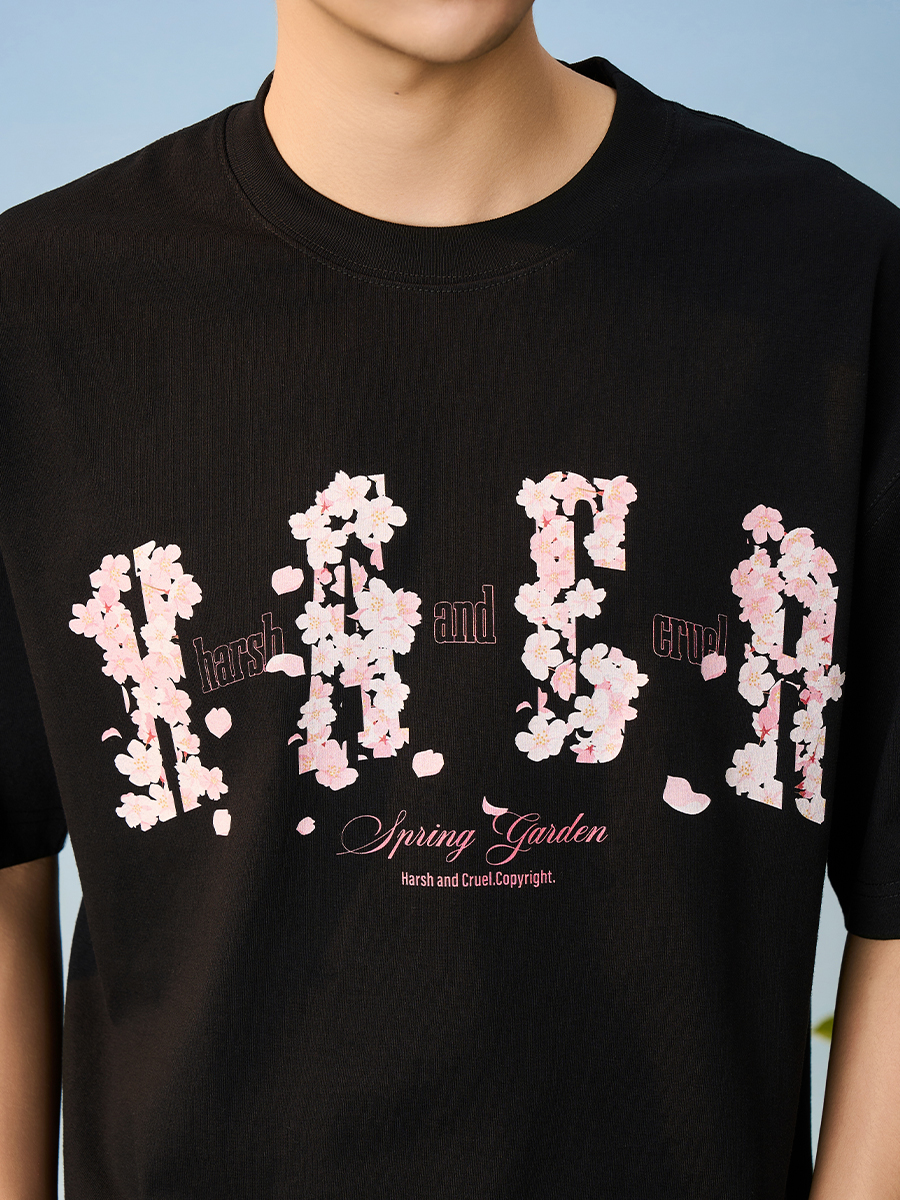 Falling Cherry Blossom Loose Round Neck Short Sleeve T-Shirt for Men and Women | National Trend, Korean Style, Unisex Fashion Falling Cherry Blossom Loose Round Neck Short Sleeve T-Shirt for Men and Women | National Trend, Korean Style, Unisex Fashion