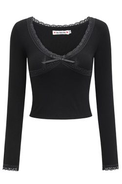 Fitted Black Lace Trim V-Neck Long Sleeve T-Shirt for Women - European & American Style, Slimming Short Top, Perfect for 90s & Y2K Fashion