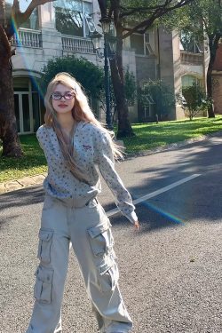 Floral Embroidered Hoodie Cardigan for Men and Women - Casual American Style Top for Spring & Autumn Fashion