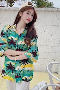 Floral Hawaiian Short Sleeve Shirt for Women - Casual Loose Cotton Silk Blouse, Versatile Beachwear Top, Summer Style