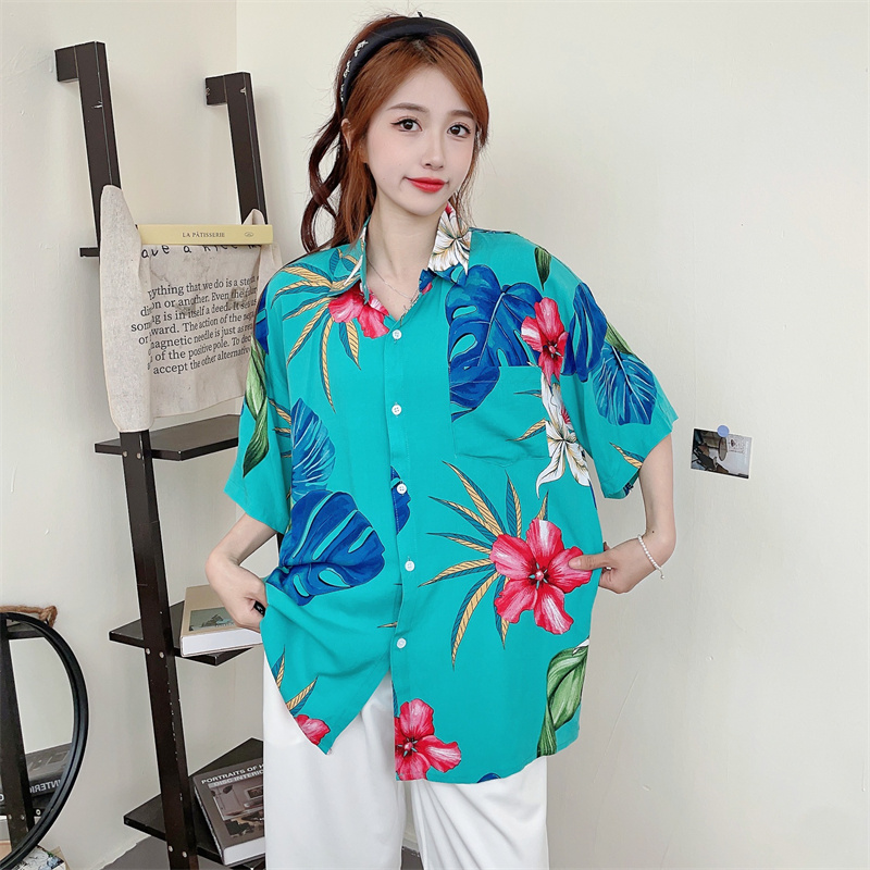 Floral Hawaiian Short Sleeve Shirt for Women - Casual Loose Cotton Silk Blouse, Versatile Beachwear Top, Summer Style Floral Hawaiian Short Sleeve Shirt for Women - Casual Loose Cotton Silk Blouse, Versatile Beachwear Top, Summer Style