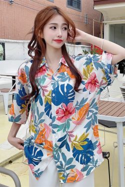 Floral Hawaiian Short Sleeve Shirt for Women - Casual Loose Cotton Silk Blouse, Versatile Beachwear Top, Summer Style