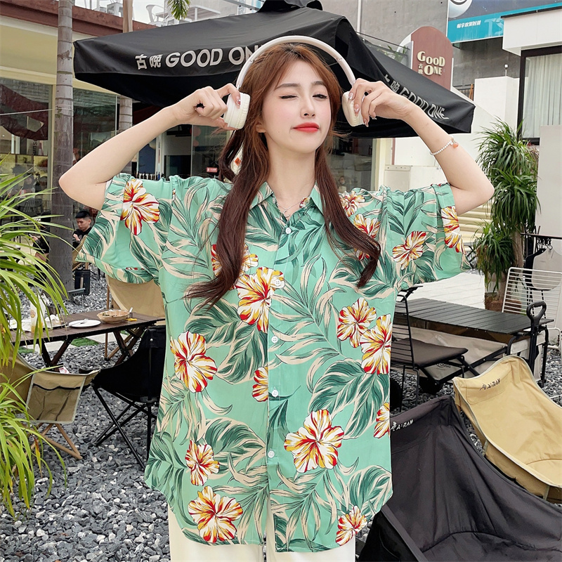 Floral Hawaiian Short Sleeve Shirt for Women - Casual Loose Cotton Silk Blouse, Versatile Beachwear Top, Summer Style Floral Hawaiian Short Sleeve Shirt for Women - Casual Loose Cotton Silk Blouse, Versatile Beachwear Top, Summer Style