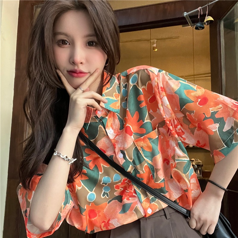 Floral Hawaiian Short Sleeve Shirt for Women - Retro Loose Top in Hong Kong Style - Trendy Fairy Girl Aesthetic Floral Hawaiian Short Sleeve Shirt for Women - Retro Loose Top in Hong Kong Style - Trendy Fairy Girl Aesthetic