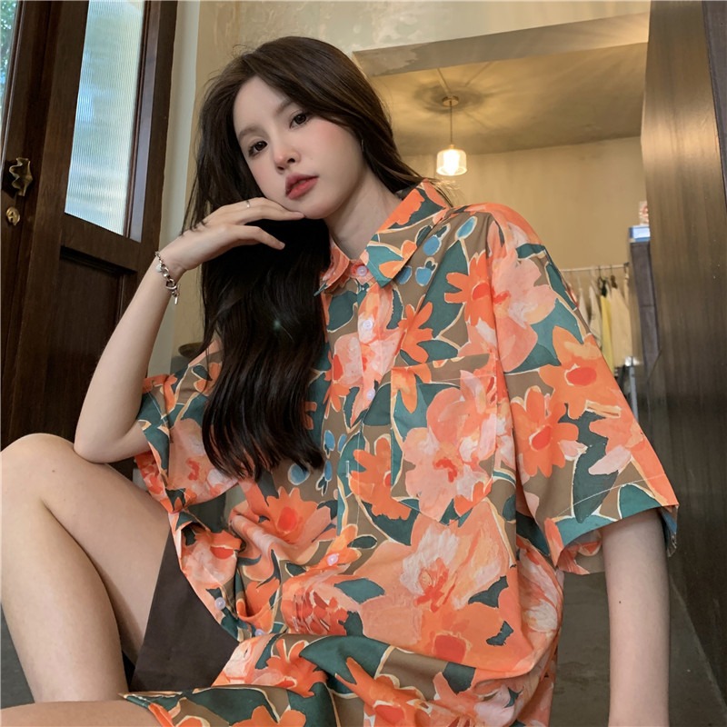 Floral Hawaiian Short Sleeve Shirt for Women - Retro Loose Top in Hong Kong Style - Trendy Fairy Girl Aesthetic Floral Hawaiian Short Sleeve Shirt for Women - Retro Loose Top in Hong Kong Style - Trendy Fairy Girl Aesthetic