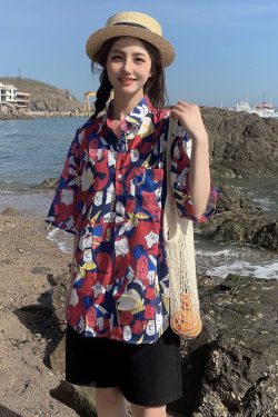 Floral Hawaiian Short Sleeve Shirt for Women, Loose Hong Kong Style Top, Unique Beachwear, Trendy Summer Fashion