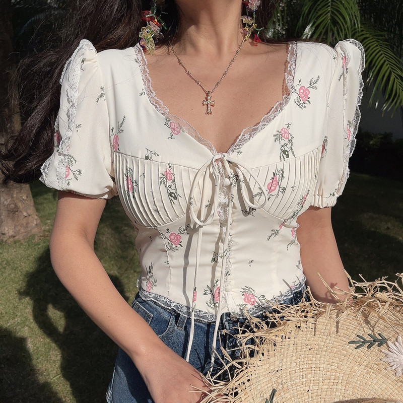 Floral Lace Trim Puff Sleeve Top - DIY 2025 Spring/Summer French Romantic Style, Waist-Cinched, Short Sleeve Floral Lace Trim Puff Sleeve Top - DIY 2025 Spring/Summer French Romantic Style, Waist-Cinched, Short Sleeve