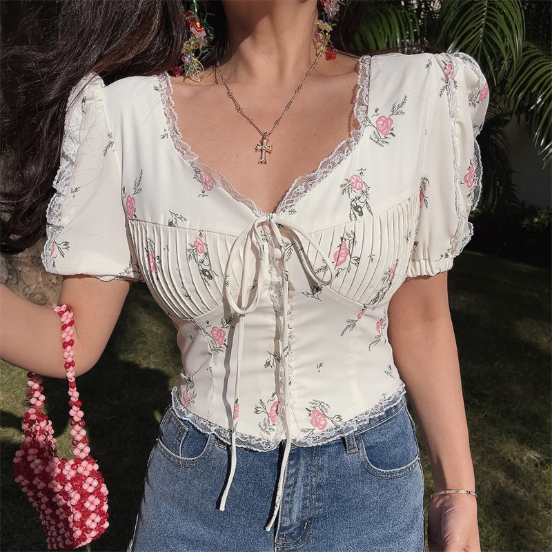 Floral Lace Trim Puff Sleeve Top - DIY 2025 Spring/Summer French Romantic Style, Waist-Cinched, Short Sleeve Floral Lace Trim Puff Sleeve Top - DIY 2025 Spring/Summer French Romantic Style, Waist-Cinched, Short Sleeve