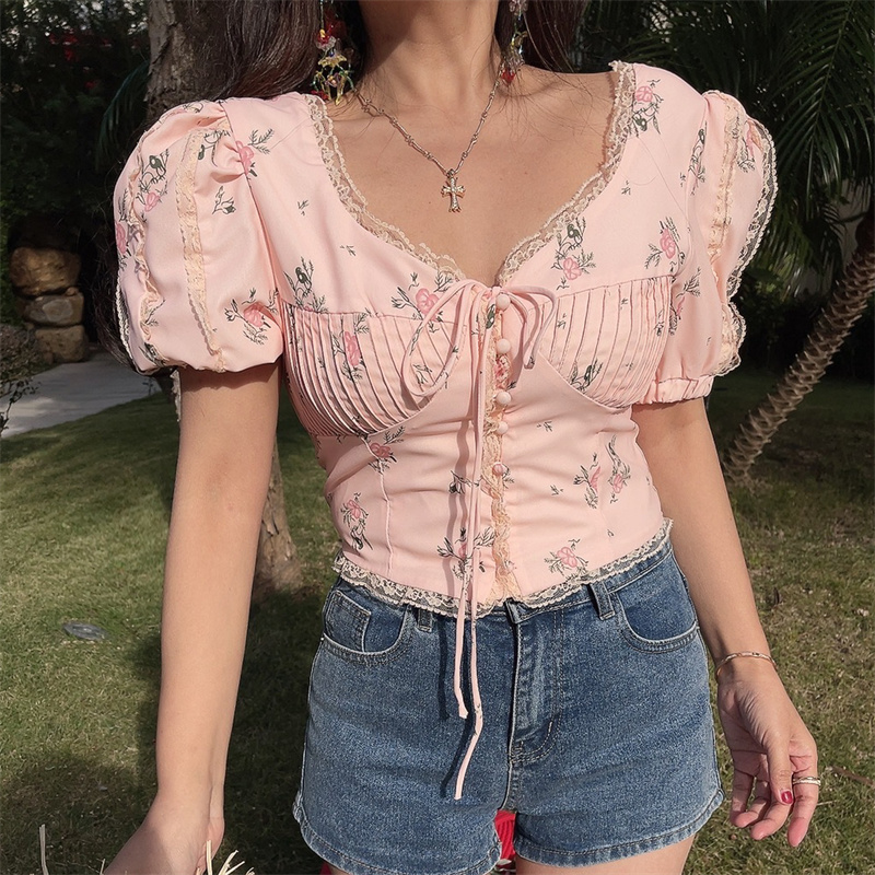 Floral Lace Trim Puff Sleeve Top - DIY 2025 Spring/Summer French Romantic Style, Waist-Cinched, Short Sleeve Floral Lace Trim Puff Sleeve Top - DIY 2025 Spring/Summer French Romantic Style, Waist-Cinched, Short Sleeve