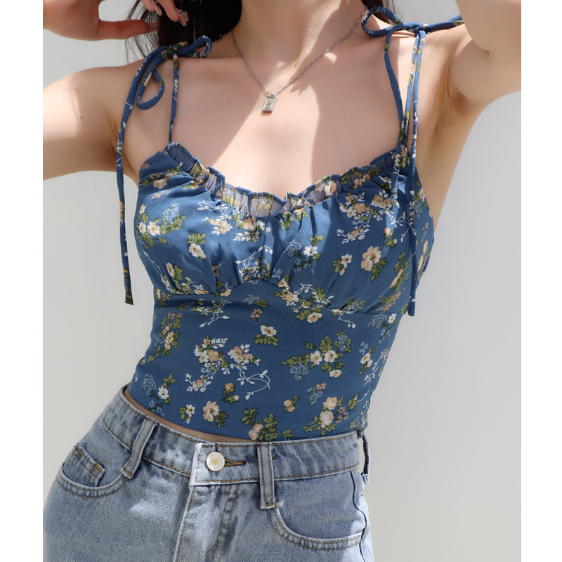 Floral Lace-Up Camisole for Women, Fresh Girl Style, Slim Fit, Elastic Pleats, Flattering Design, Y2K Fashion Floral Lace-Up Camisole for Women, Fresh Girl Style, Slim Fit, Elastic Pleats, Flattering Design, Y2K Fashion