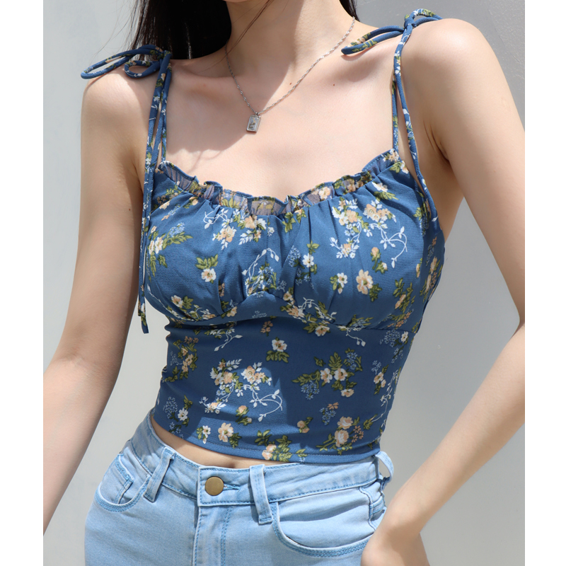 Floral Lace-Up Camisole for Women, Fresh Girl Style, Slim Fit, Elastic Pleats, Flattering Design, Y2K Fashion Floral Lace-Up Camisole for Women, Fresh Girl Style, Slim Fit, Elastic Pleats, Flattering Design, Y2K Fashion