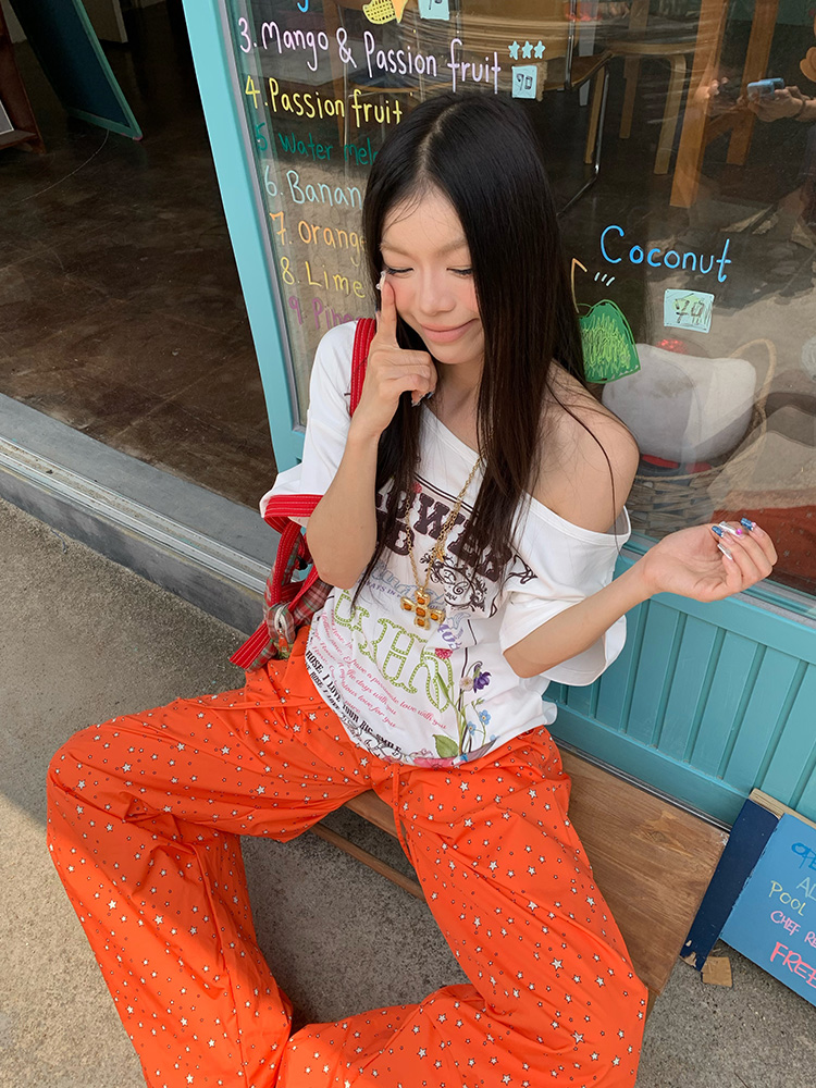 Floral Letter Print Off-Shoulder Short Sleeve T-Shirt for Women, Slim Fit Summer Top, American Style, Y2K Fashion Floral Letter Print Off-Shoulder Short Sleeve T-Shirt for Women, Slim Fit Summer Top, American Style, Y2K Fashion