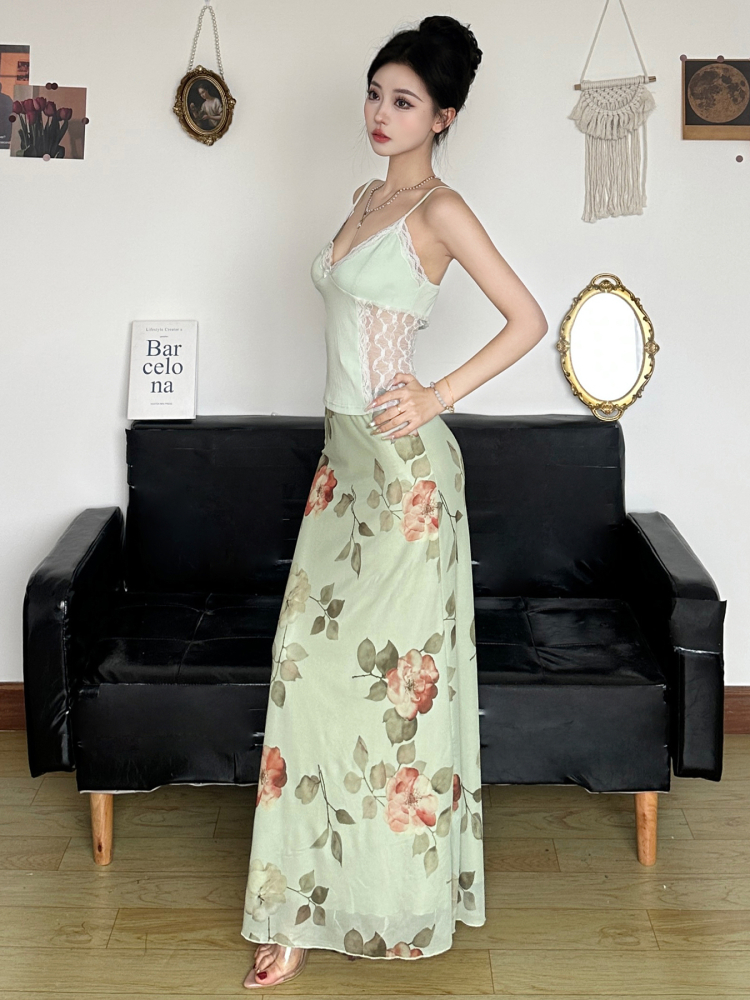 Floral Mesh Straight Skirt - Women's Elegant Draped Midi Skirt in Green and Fresh, Chinese Style Rose Design Floral Mesh Straight Skirt - Women's Elegant Draped Midi Skirt in Green and Fresh, Chinese Style Rose Design