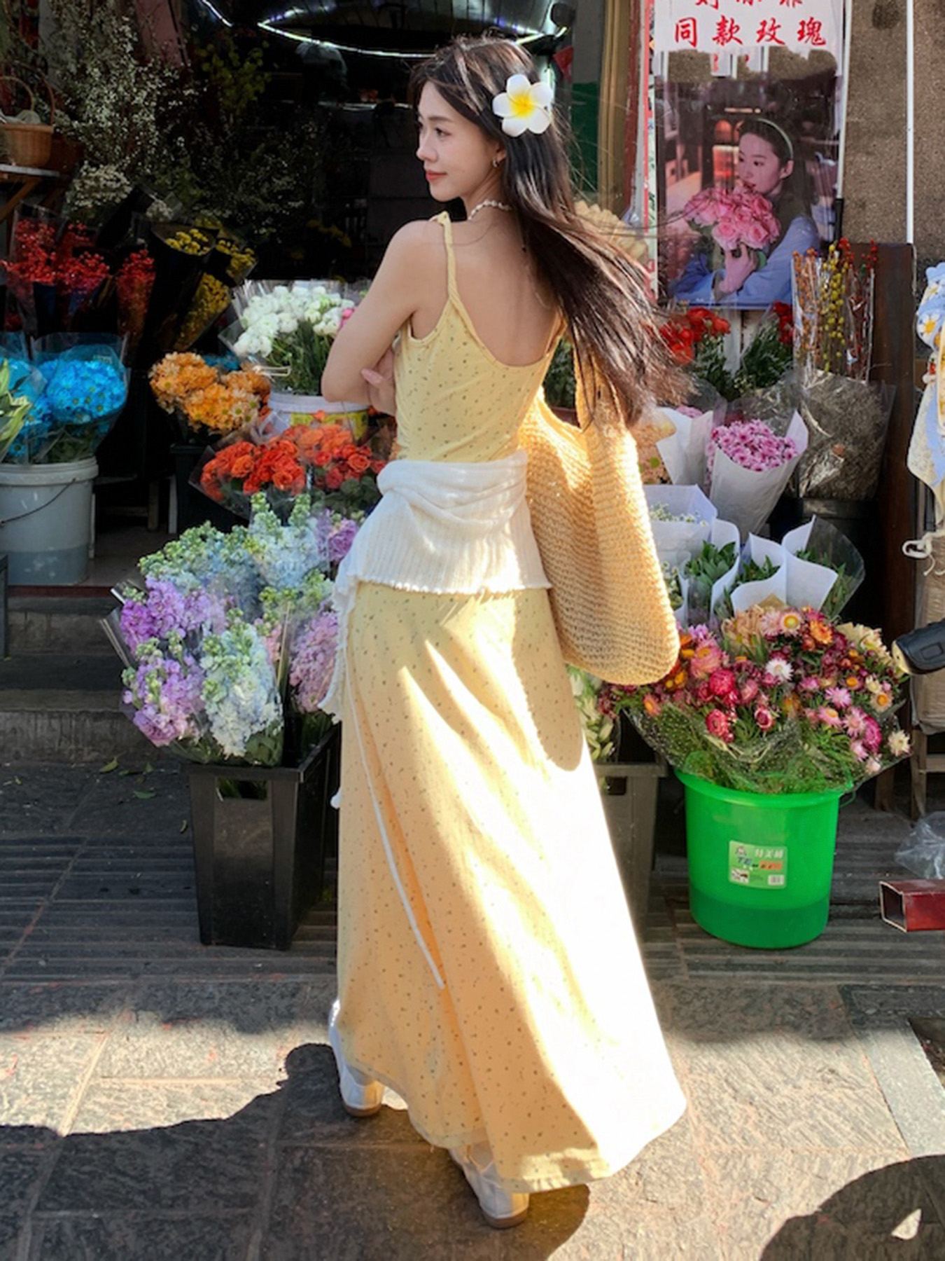 Floral Print Cami Long Dress for Women, Low Neckline and Bow Tie, Fresh Healing Style, Perfect for Summer, Boho Chic Fashion Floral Print Cami Long Dress for Women, Low Neckline and Bow Tie, Fresh Healing Style, Perfect for Summer, Boho Chic Fashion