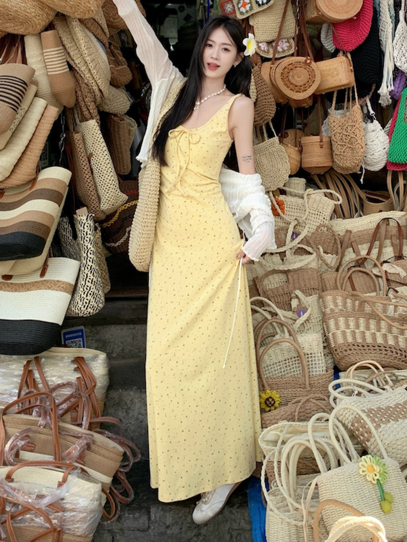 Floral Print Cami Long Dress for Women, Low Neckline and Bow Tie, Fresh Healing Style, Perfect for Summer, Boho Chic Fashion Floral Print Cami Long Dress for Women, Low Neckline and Bow Tie, Fresh Healing Style, Perfect for Summer, Boho Chic Fashion