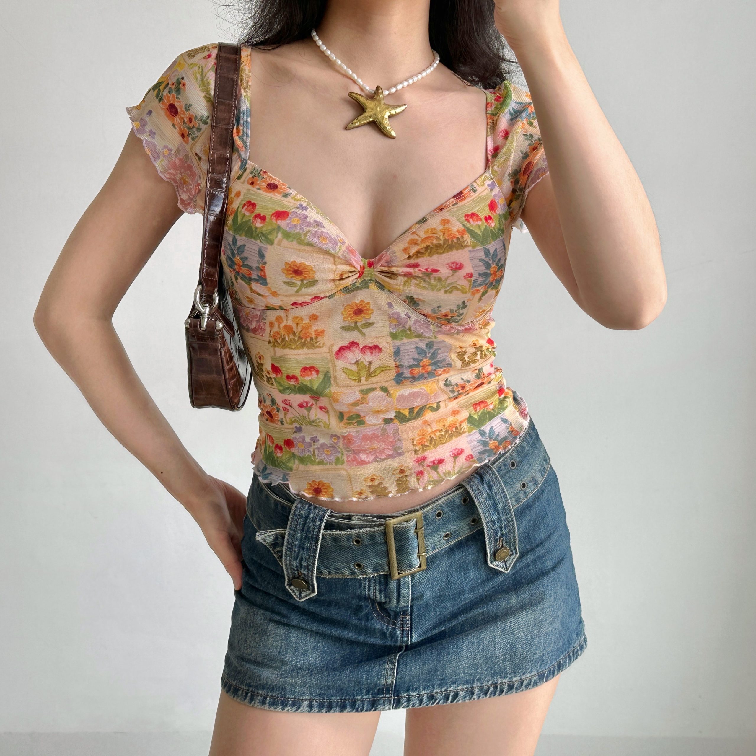 Floral Print V-Neck T-Shirt for Women - DIY European American Style, Summer Lace Mesh Short Sleeve Top, Trendy 90s Inspired Fashion Floral Print V-Neck T-Shirt for Women - DIY European American Style, Summer Lace Mesh Short Sleeve Top, Trendy 90s Inspired Fashion